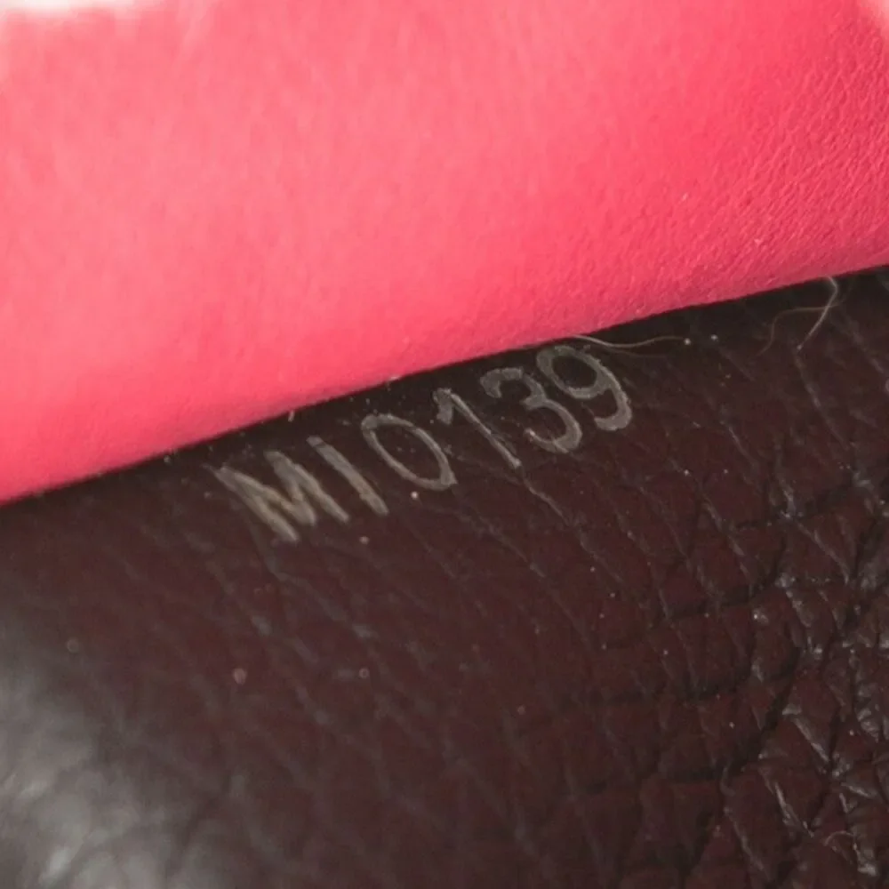Louis Vuitton Portefeuille Capucine Long Wallet M61248
